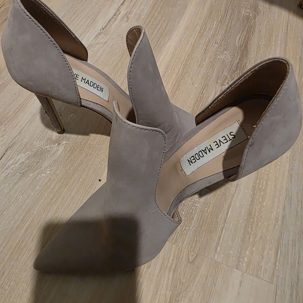 Steve Madden Women's Taupe Heeled Shoes